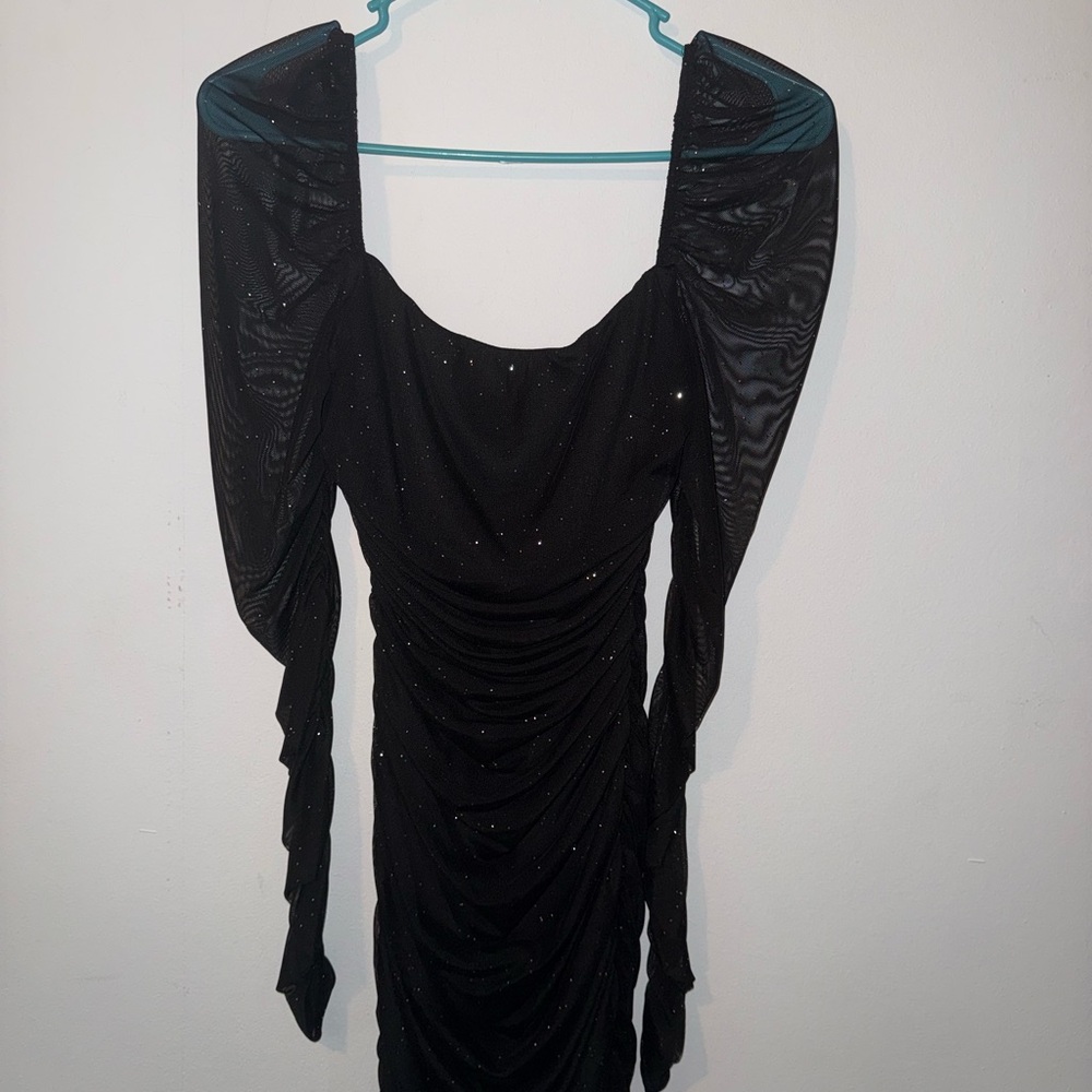 Windsor Black Long Sleeve Gown